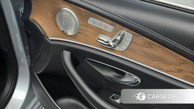 Mercedes-Benz E-Class W213 id 4736631 из Кореи 21