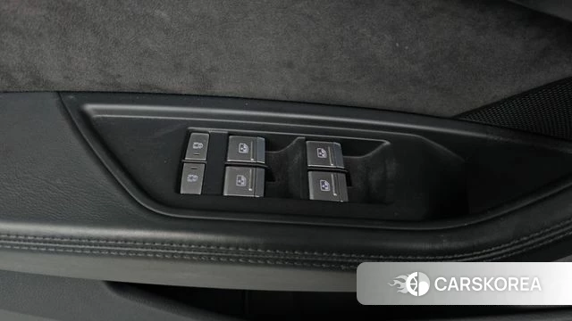 Audi e-Tron id 4231602 из Кореи 21