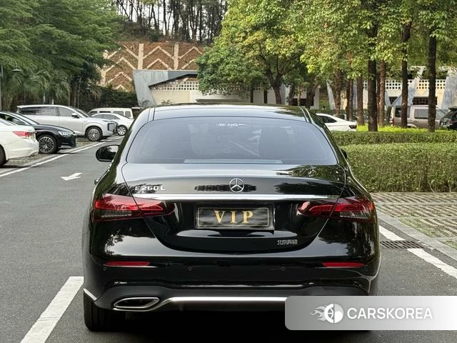 Mercedes-Benz E-class id 4301076 из Китая 21