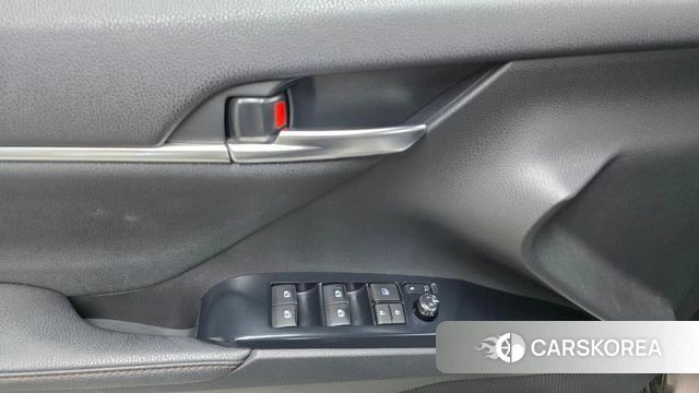 Toyota Camry (XV70) id 4563059 из Кореи 21