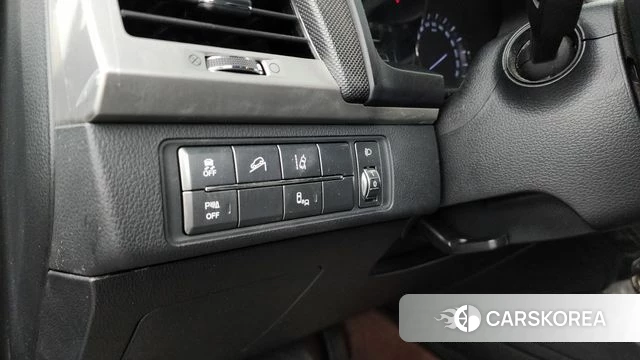 Ssangyong Rexton Sports Cannes id 4595656 из Кореи 21