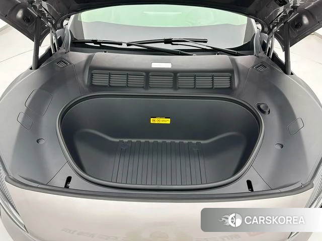 Xiaomi Car Xiaomi YU7 id 4182619 из Китая 21