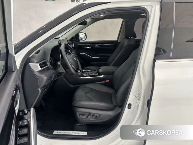 Toyota Highlander id 4348519 из Китая 21