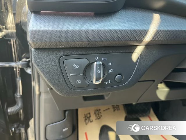 Audi Q5L id 4275774 из Китая 21