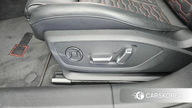 Audi RS6 (C8) id 4443568 из Кореи 21