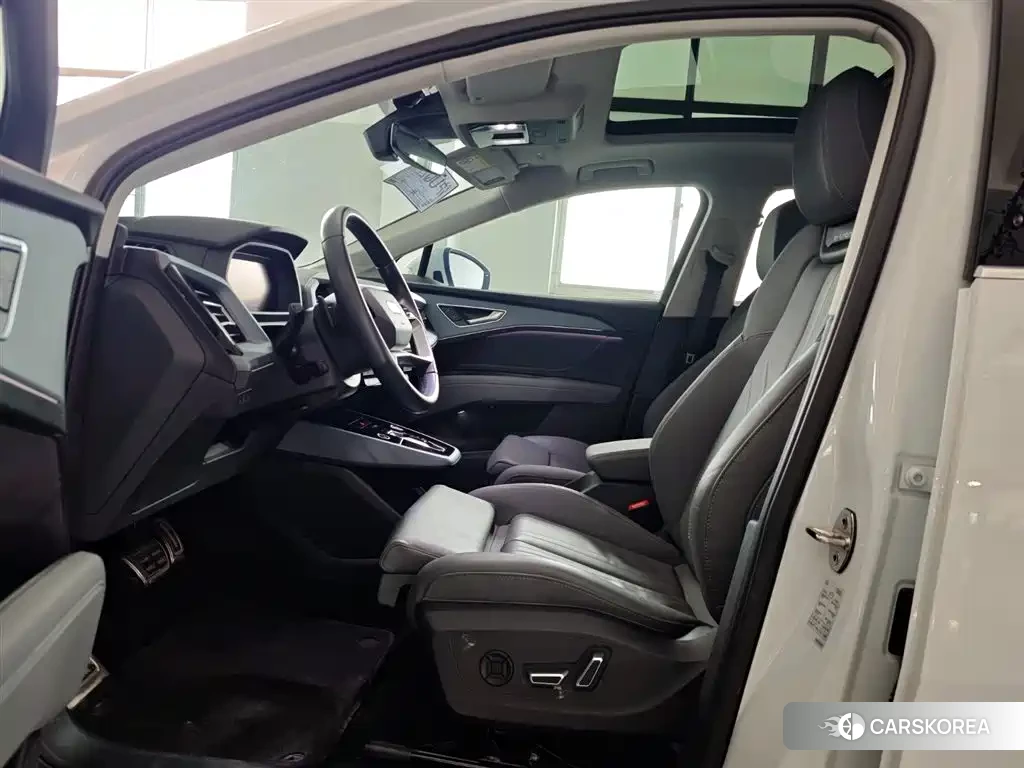Audi Q5 e-tron id 4546530 из Китая 21
