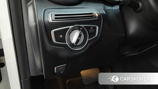 Mercedes-Benz C-Class W205 id 4520409 из Кореи 21