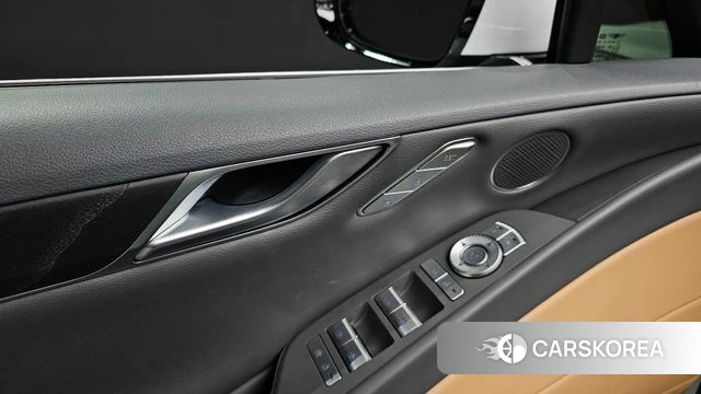 Genesis G80 (RG3) id 4422100 из Кореи 21