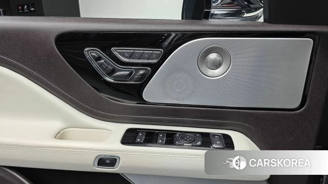 Lincoln Aviator 2nd generation id 4187960 из Кореи 21