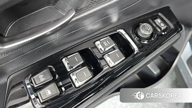 Ssangyong Beautiful Korando id 4698488 из Кореи 21