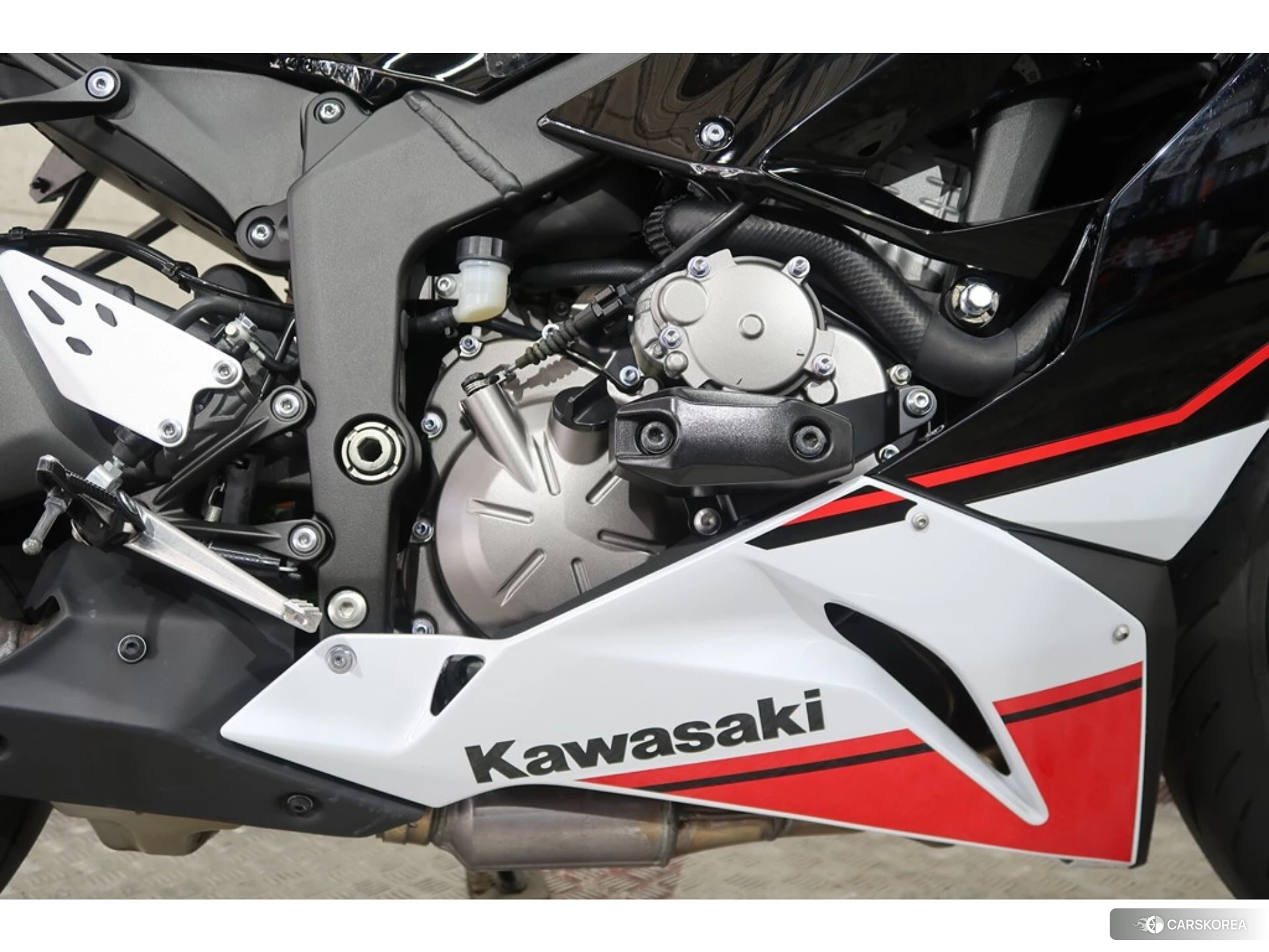 Проданный Kawasaki NINJA ZX-6R id 4192813 из Японии, фото 21