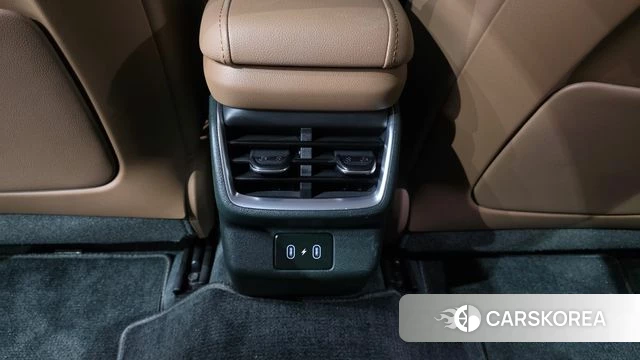 Hyundai Grandeur Hybrid (GN7) id 4408507 из Кореи 21
