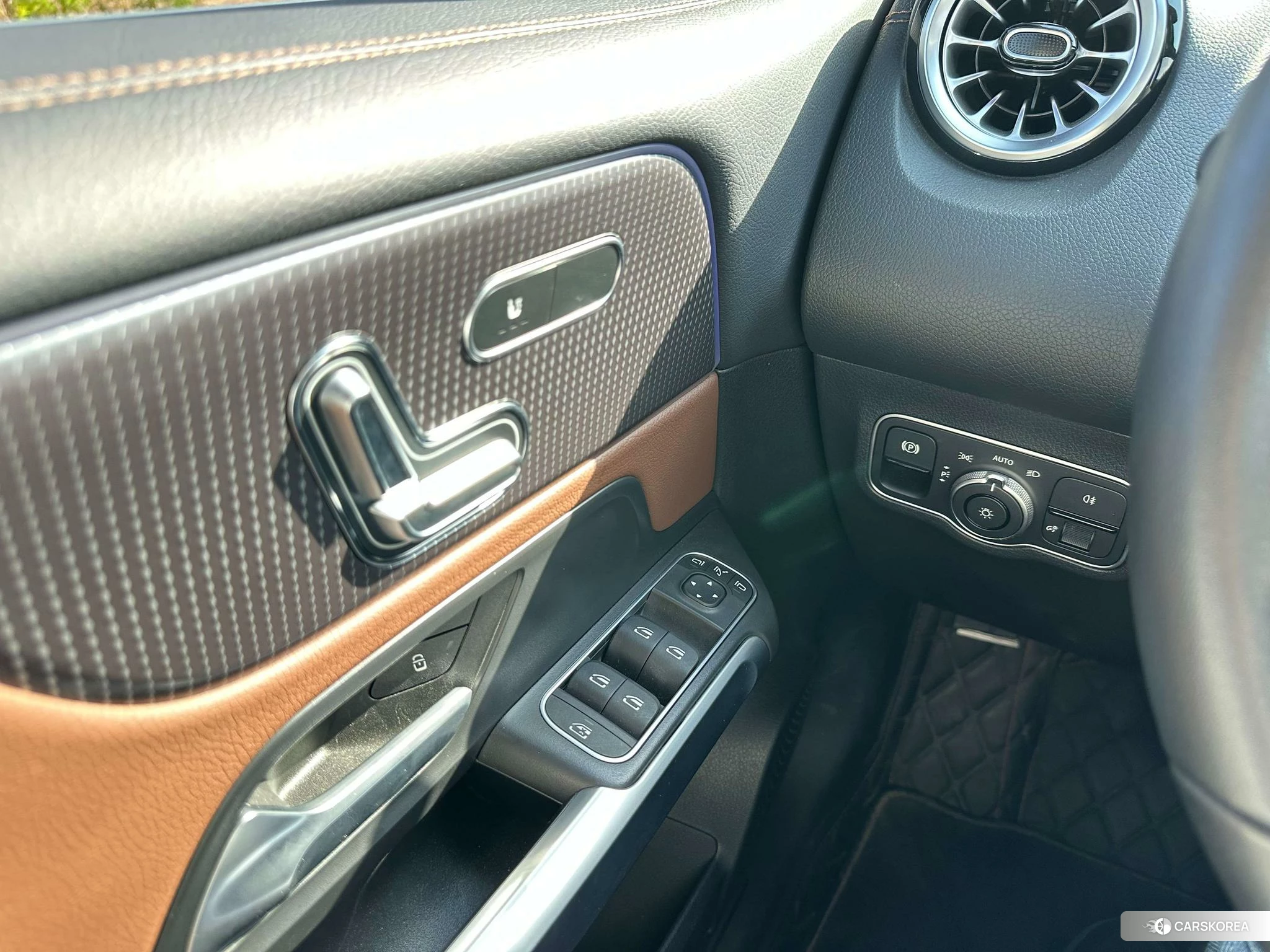 Mercedes-Benz GLB id 4492739 из Китая 21