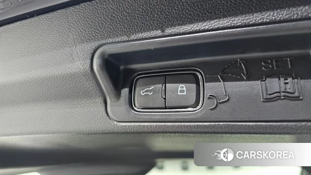 Ford Explorer 6th Generation id 4618501 из Кореи 21