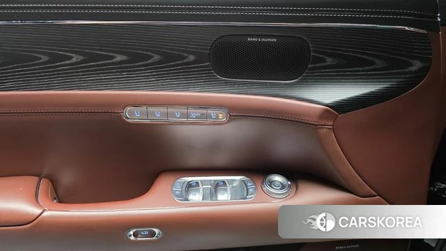 Genesis G90 (RS4) id 4613805 из Кореи 21