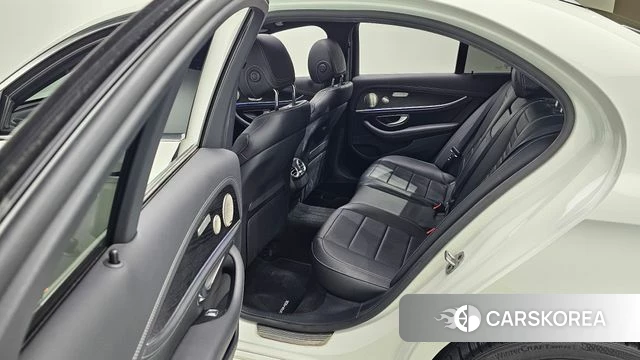 Mercedes-Benz E-Class W213 id 4201951 из Кореи 21