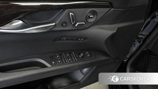 Cadillac CT6 id 4708396 из Кореи 21