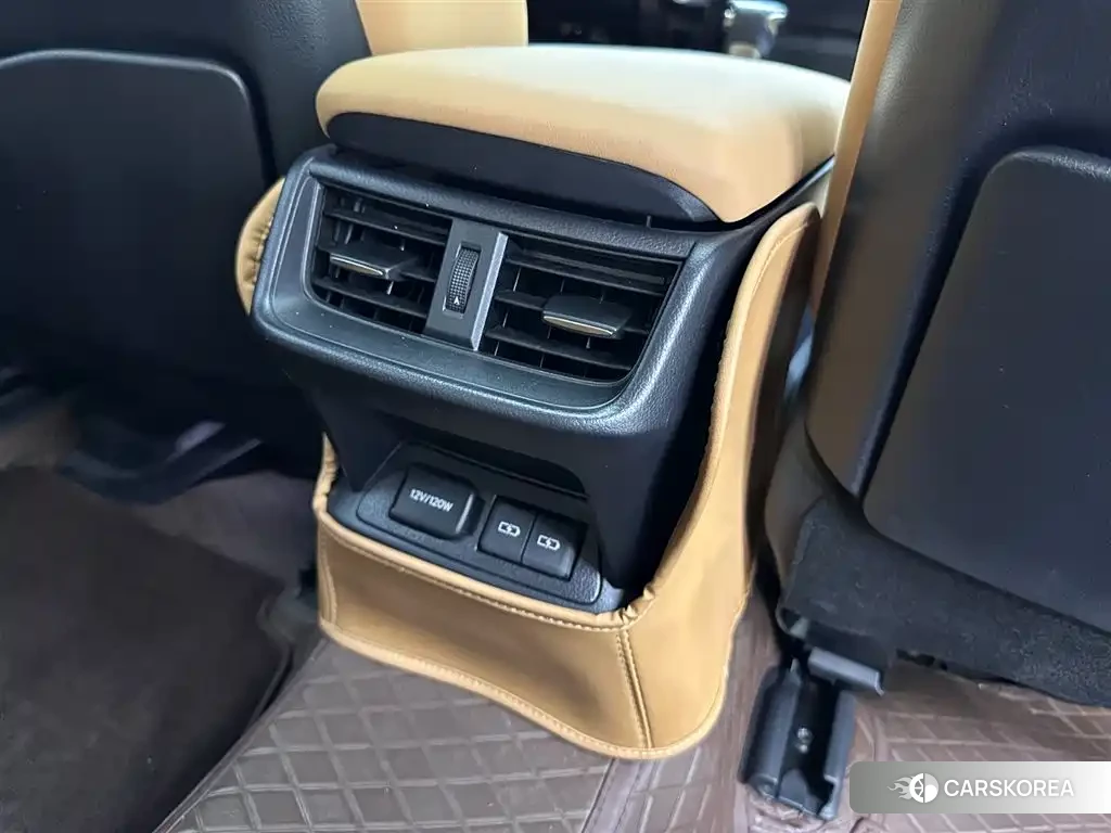 Lexus ES id 4649407 из Китая 21