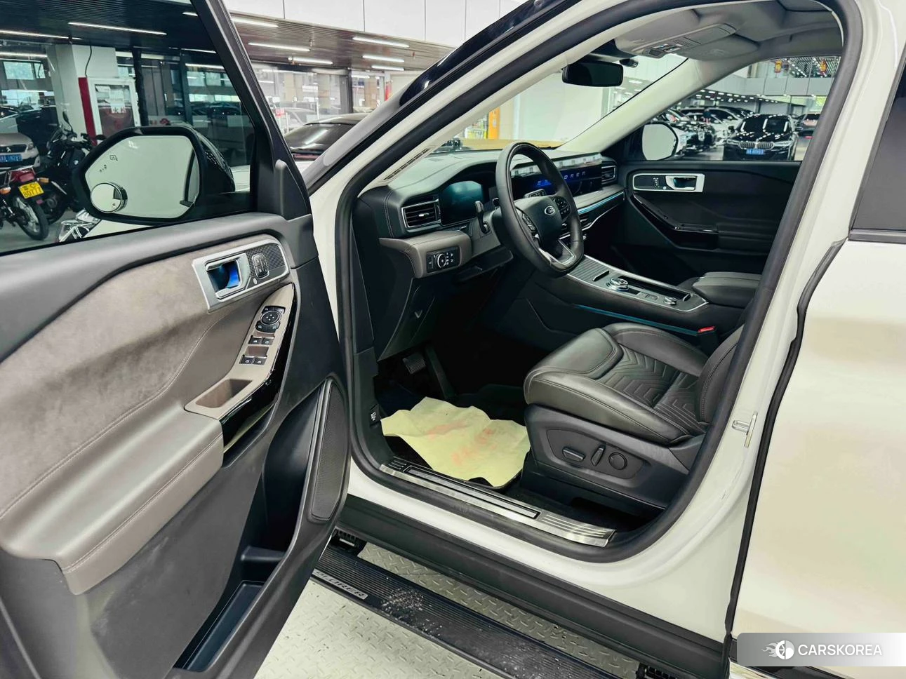 Ford Explorer id 4514029 из Китая 21