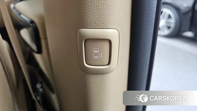 Kia The New Carnival id 4502626 из Кореи 21
