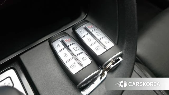 Genesis The New G70 id 4445810 из Кореи 21