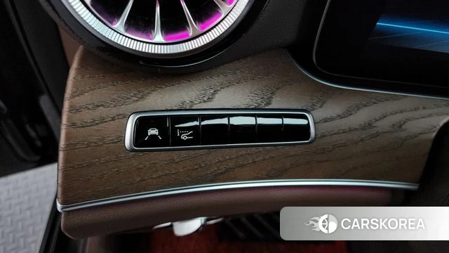 Mercedes-Benz E-Class W213 id 4411063 из Кореи 21