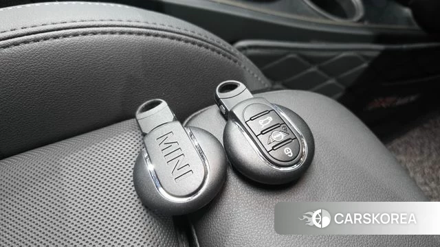 Mini Cooper Countryman id 4308416 из Кореи 21