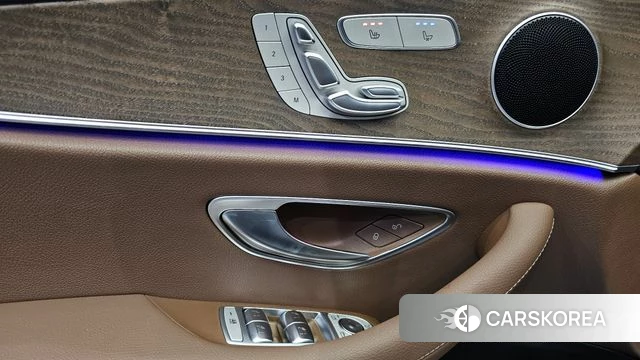 Mercedes-Benz E-Class W213 id 4549744 из Кореи 21
