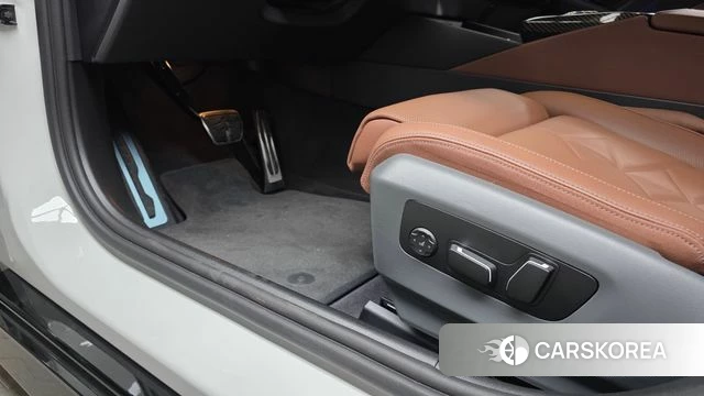 BMW 5 Series (G60) id 4427355 из Кореи 21