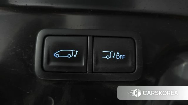 Hyundai Staria id 4224178 из Кореи 21