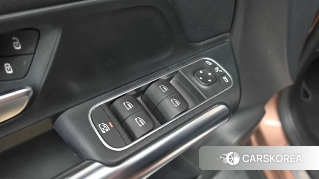Mercedes-Benz EQA H243 id 4524449 из Кореи 21