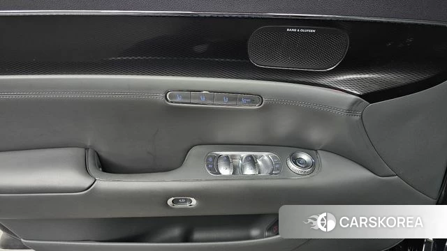 Genesis G90 (RS4) id 4835210 из Кореи 21