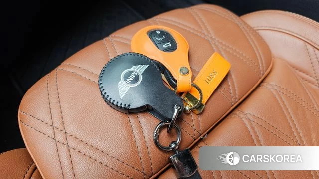 Mini Cooper S Convertible id 4495185 из Кореи 21