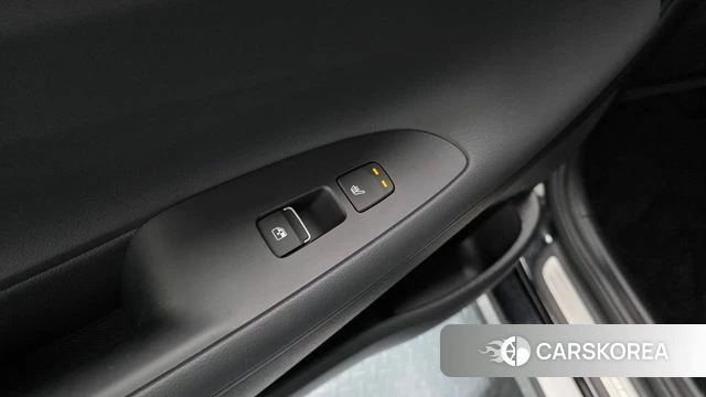 Hyundai The New Grandeur IG Hybrid id 4303120 из Кореи 21