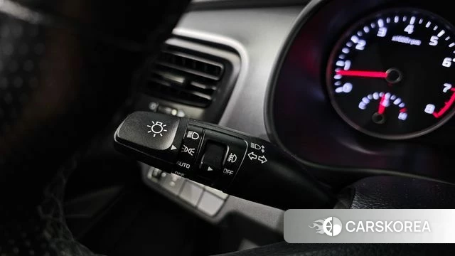 Kia Stonic id 4543218 из Кореи 21