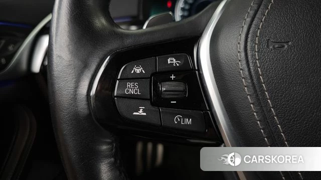 BMW 5 Series (G30) id 4652418 из Кореи 21