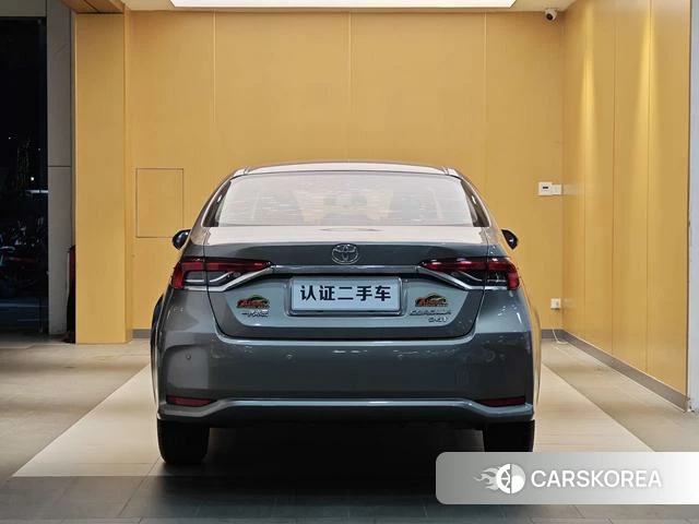 Toyota Corolla id 4299835 из Китая 21