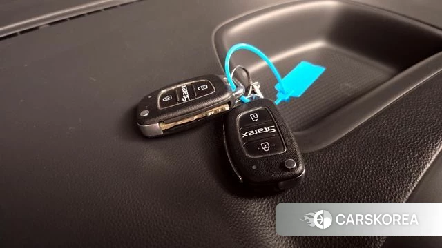Hyundai The New Grand Starex id 4284792 из Кореи 21