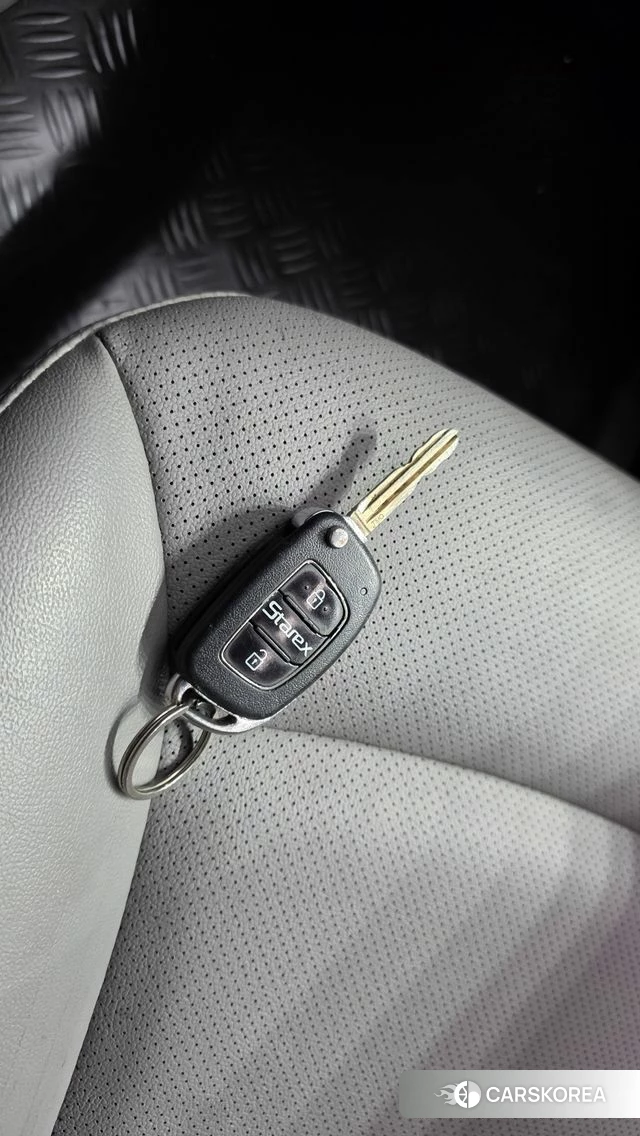 Hyundai The New Grand Starex id 4637545 из Кореи 21