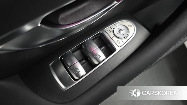 Mercedes-Benz E-Class W213 id 4423659 из Кореи 21