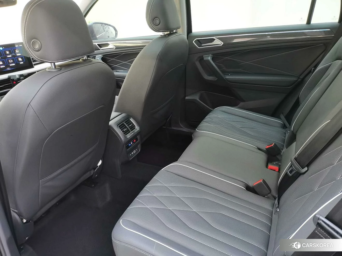 Volkswagen Tiguan L id 4421082 из Китая 21