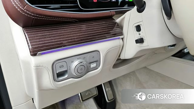 Mercedes-Benz GLS - Class X167 id 4309760 из Кореи 21