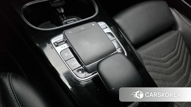 Mercedes-Benz A-Class W177 id 4586900 из Кореи 21