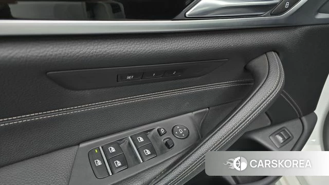 BMW 5 Series (G30) id 4632611 из Кореи 21
