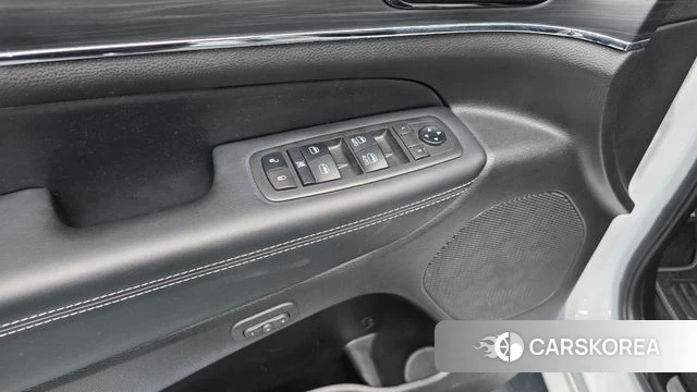 Jeep Grand Cherokee id 4482051 из Кореи 21