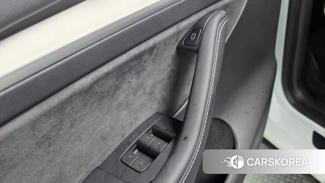 Tesla Model Y id 4749409 из Кореи 21