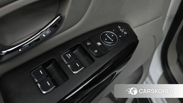 Kia The New Carnival id 4286151 из Кореи 21