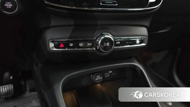 Volvo XC40 id 4381031 из Кореи 21