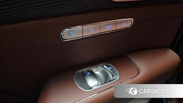 Genesis G90 (RS4) id 4691492 из Кореи 21