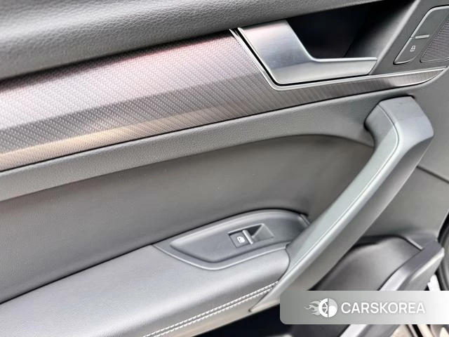 Audi Q5L id 4329241 из Китая 21